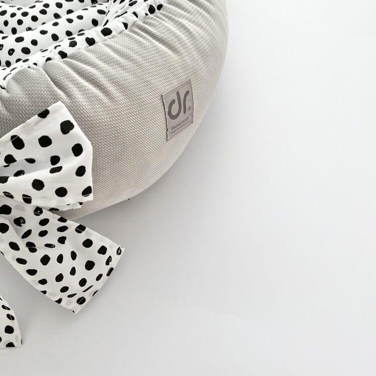 Baby nest cu bază detașabilă Velvet Dots