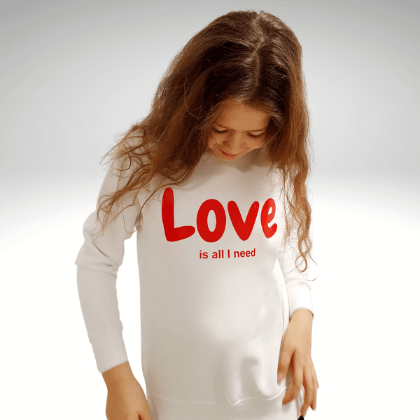  Bluza pentru copii Love is All I need